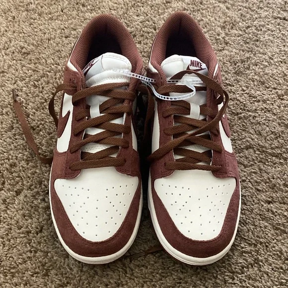 Nike | NWT Nike Dunk Low - Picture 6 of 11